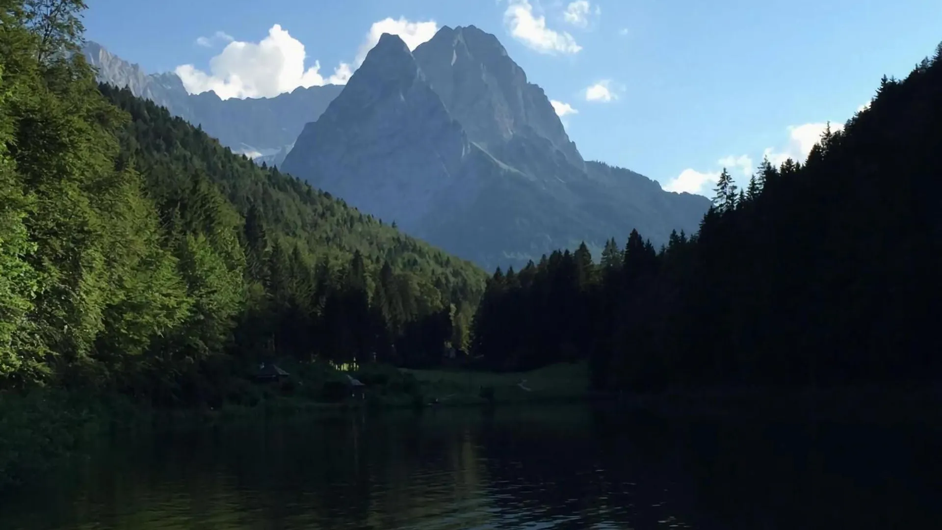 Holiday Apartment Lina Garmisch-Partenkirchen
